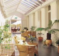 AnsoniA on Lydiard - Australian Destinations