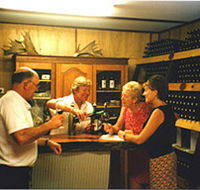 Amarillo Vines - Australian Destinations