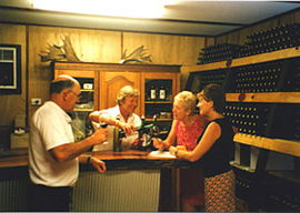 Amarillo Vines - Australian Destinations 0