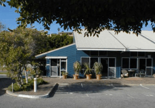 Abrolhos Reef Lodge - Australian Destinations 3
