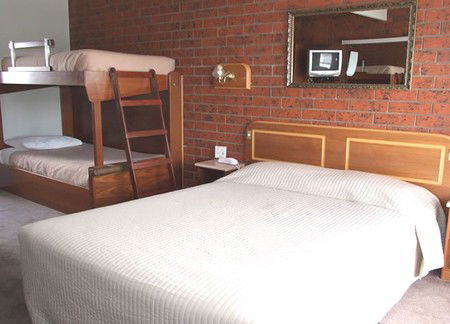 Abbotswood Motor Inn - Australian Destinations 1