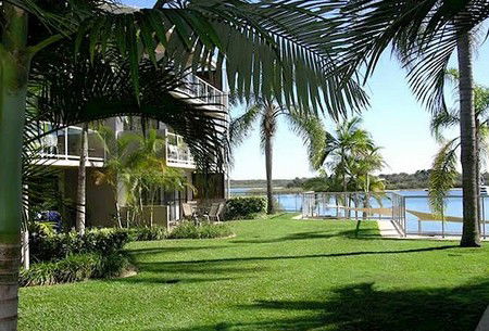 Noosa Shores Resort - Australian Destinations 3