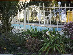 Highway Inn Motel - Australian Destinations 3