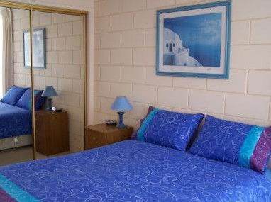 Penguin Mews - Australian Destinations 2