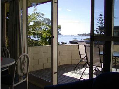 Penguin Mews - Australian Destinations 4