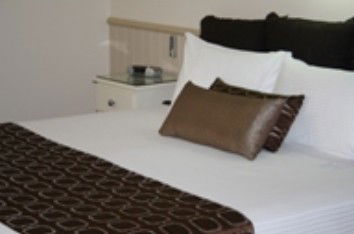 Comfort Inn & Suites Robertson Gardens - Australian Destinations 1