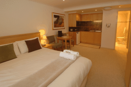 Breathtaker All Suite Hotel & Spa - Australian Destinations 4