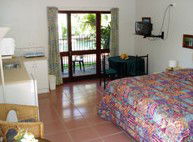 Kuranda Rainforest Accommodation Park - Australian Destinations 0