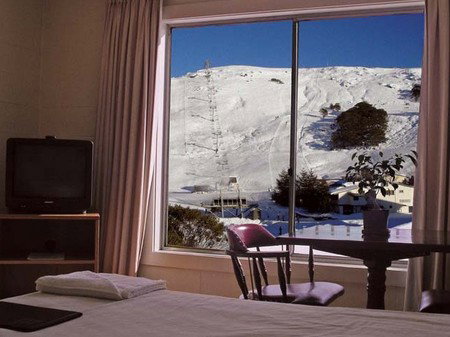 Falls Creek Hotel - Australian Destinations 1
