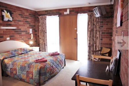 Frankston Motel - Australian Destinations 5