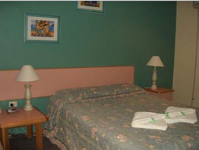 Almond Inn Motel - Australian Destinations 4