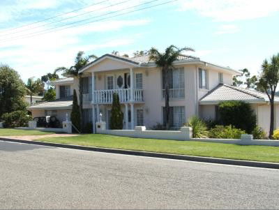 Gracelands - Australian Destinations 0