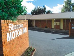 Shannon Motor Inn - Australian Destinations 1