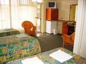 Pelican At Lakes Motel - Australian Destinations 3