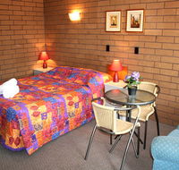 Rippleside Park Motor Inn - Australian Destinations