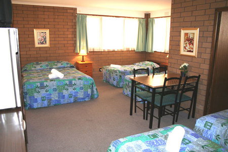 Rippleside Park Motor Inn - Australian Destinations 3