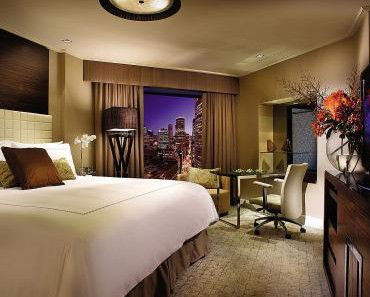 Four Seasons Hotel - Australian Destinations 0