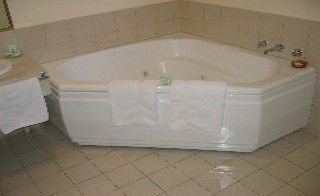 St Georges Motor Inn - Australian Destinations 2