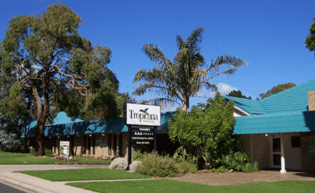 The Tropicana Motor Inn - Australian Destinations 0