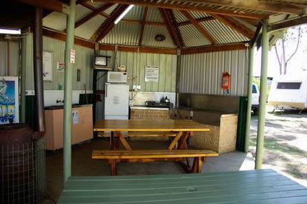 Albany Happy Days Caravan Park - Australian Destinations 1