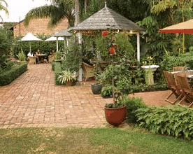 Rose And Crown Hotel - Australian Destinations 2