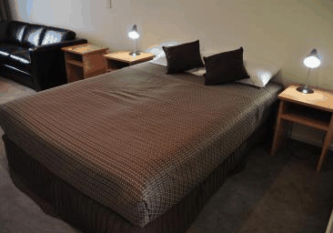 Emu Point Motel - Australian Destinations 1