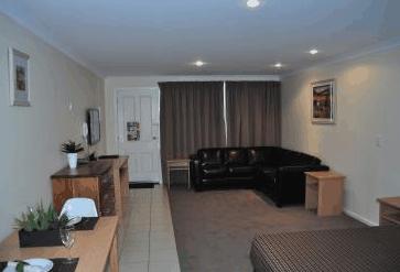 Emu Point Motel - Australian Destinations 3