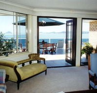 The Mitchells Waterfront B  B - Australian Destinations