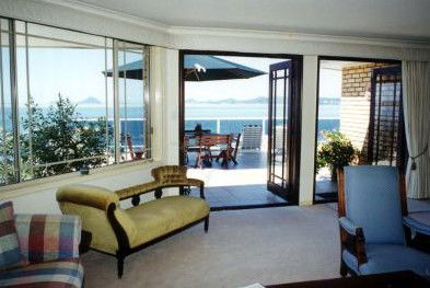 The Mitchells Waterfront B & B - Australian Destinations 0
