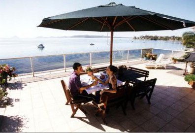 The Mitchells Waterfront B & B - Australian Destinations 3