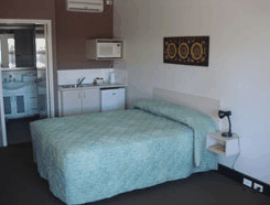 Pinjarra Motel - Australian Destinations 1