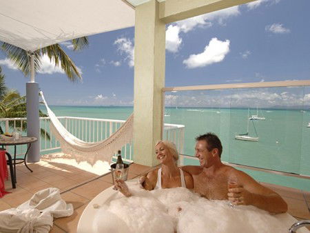 Coral Sea Resort - Australian Destinations 1