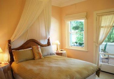 Woodford Of Leura - Australian Destinations 1
