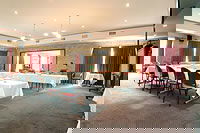 Clan Lakeside Lodge - Australian Destinations 4