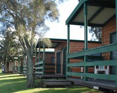 Oasis By The Lake - Australian Destinations 5