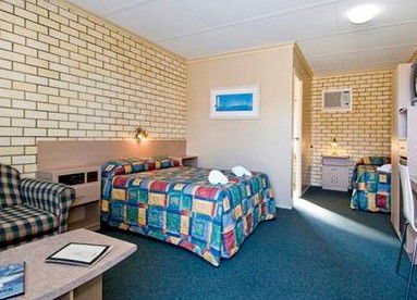 Econo Lodge Fraser Gateway - Australian Destinations 0