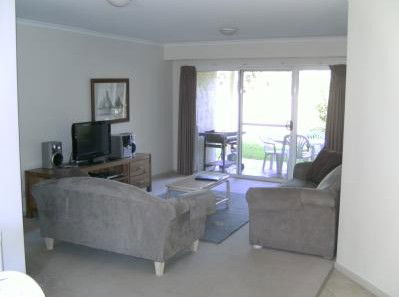Absolute Beachfront Opal Cove Resort - Australian Destinations 4