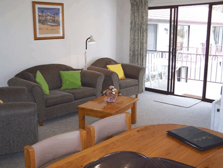 Peninsular Apartments - Australian Destinations 2