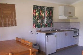 Halliday Bay Resort - Australian Destinations 0
