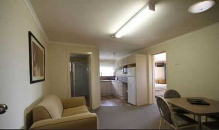 Araluen Motor Lodge - Australian Destinations 0