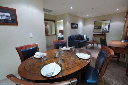 Quality Hotel Powerhouse - Australian Destinations 0