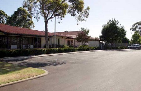 Banksia Motel - Australian Destinations 2
