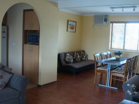 Bella Vista Motel - Australian Destinations 1