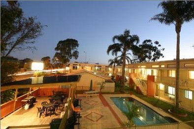 Kelanbri Holiday Apartments - Australian Destinations 0