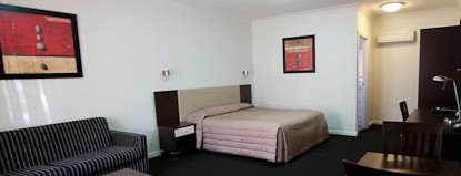 Charles Sturt Motor Inn - Australian Destinations 0