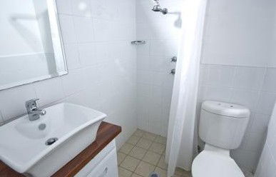 City Crown Lodge - Australian Destinations 4