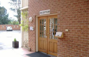 Hanging Rock Family Motel - Australian Destinations 4