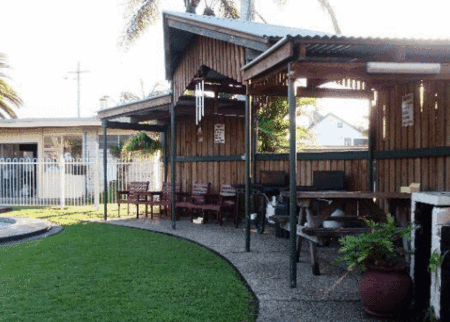 Hawaiian Sands Motor Inn - Australian Destinations 2