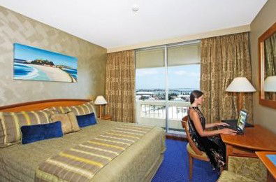 Quality Hotel Noahs On The Beach - Australian Destinations 2
