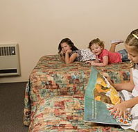 Oriana Motor Inn - Australian Destinations